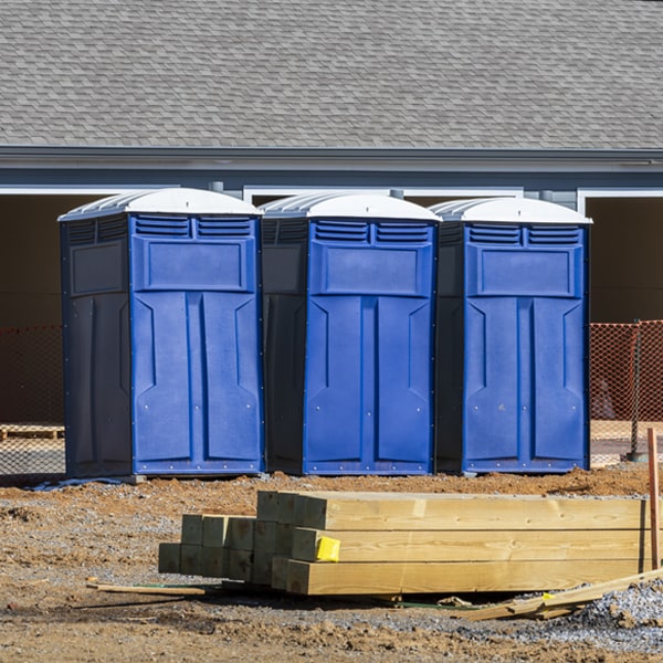 what is the cost difference between standard and deluxe porta potty rentals in Standard City IL